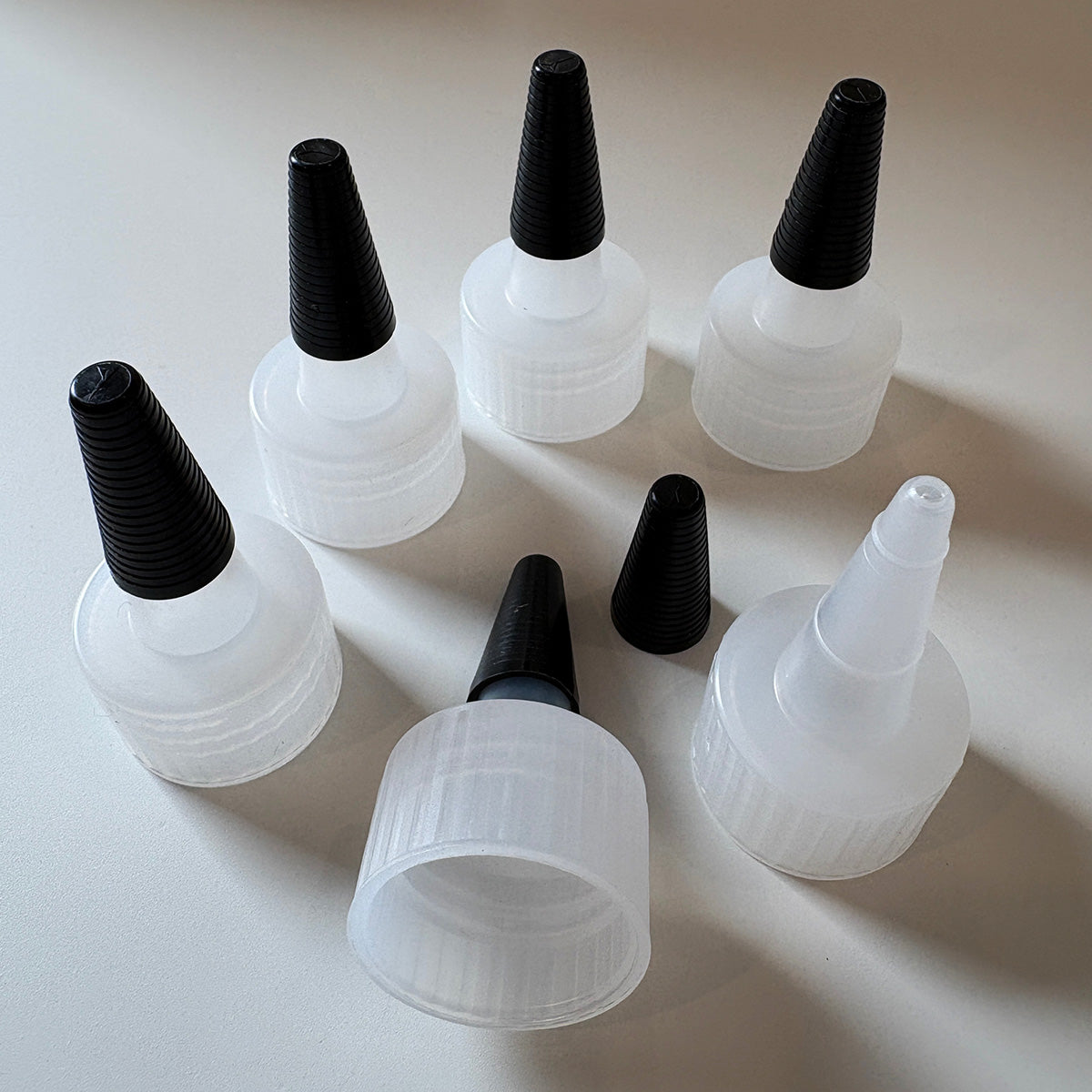 resin accessory pointy cap
