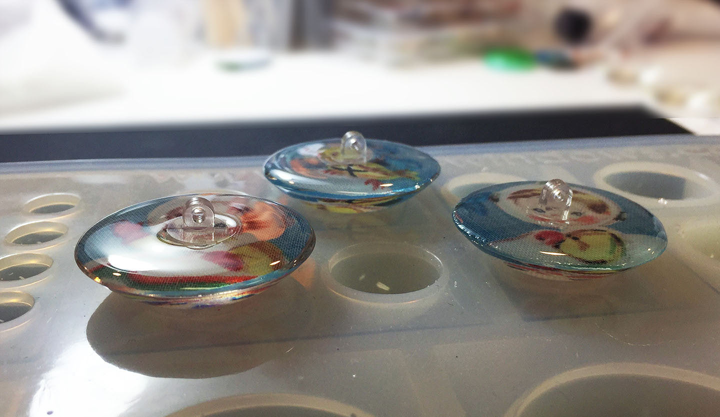 resin buttons